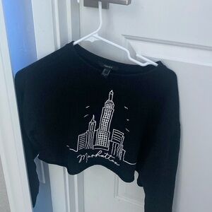 Cropped long sleeve pullover,  size medium